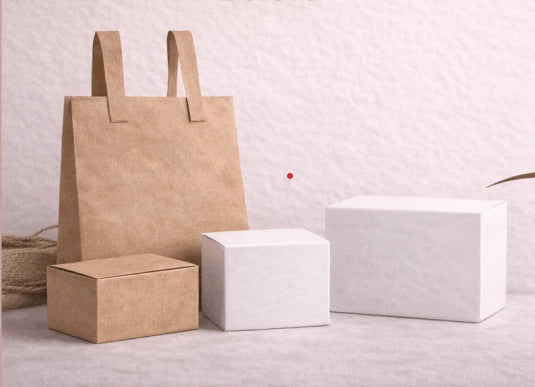 Plain packaging before using custom logo stamp